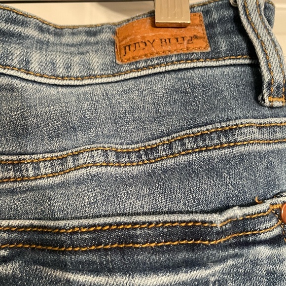 Judy Blue Medium Wash Womens 9/29 Mid Rise Stretchy Flared Boot Cut Jeans - Picture 3 of 5